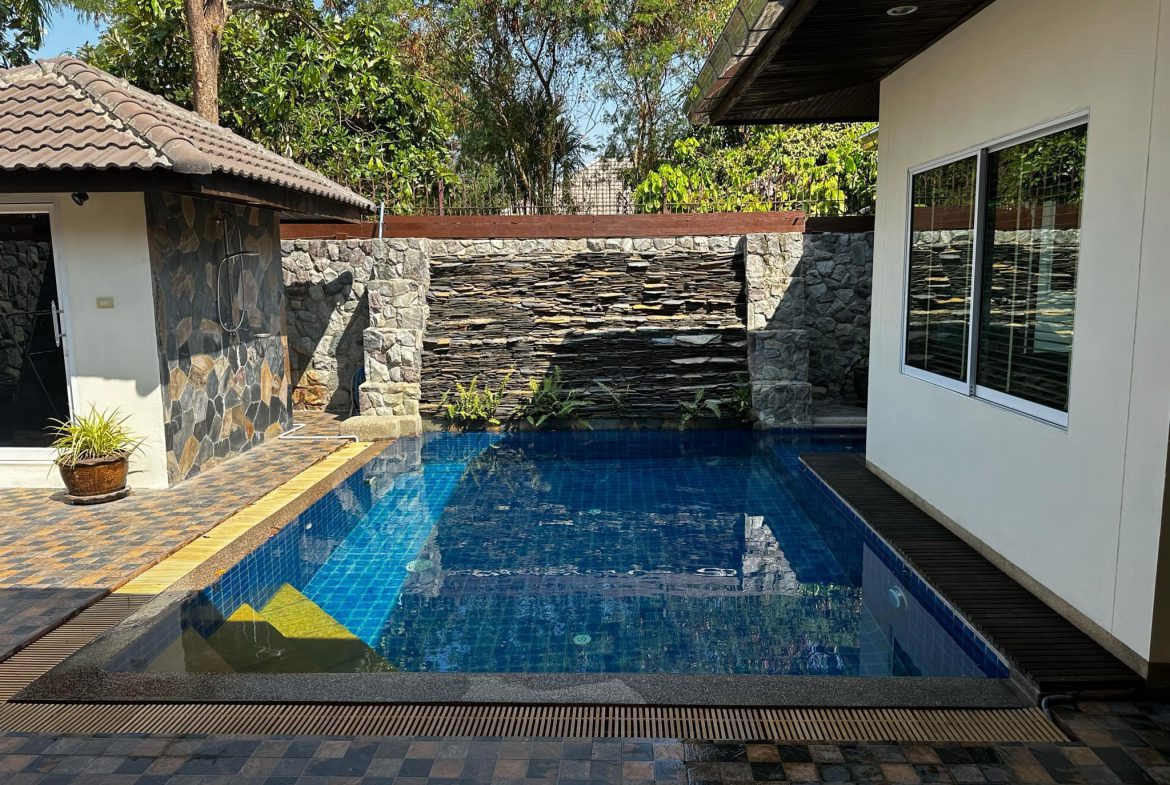 Без комплекса 3br 240sqm 1