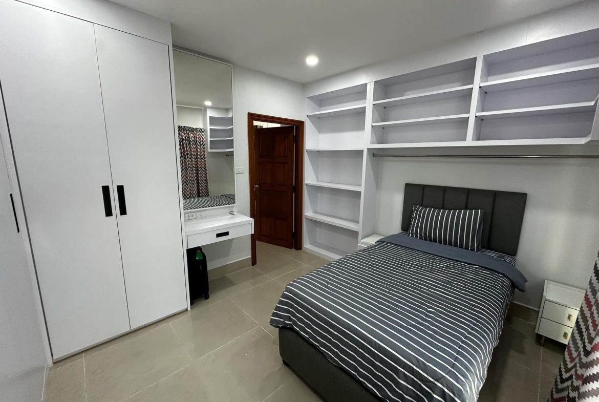 Без комплекса 3br 240sqm 16