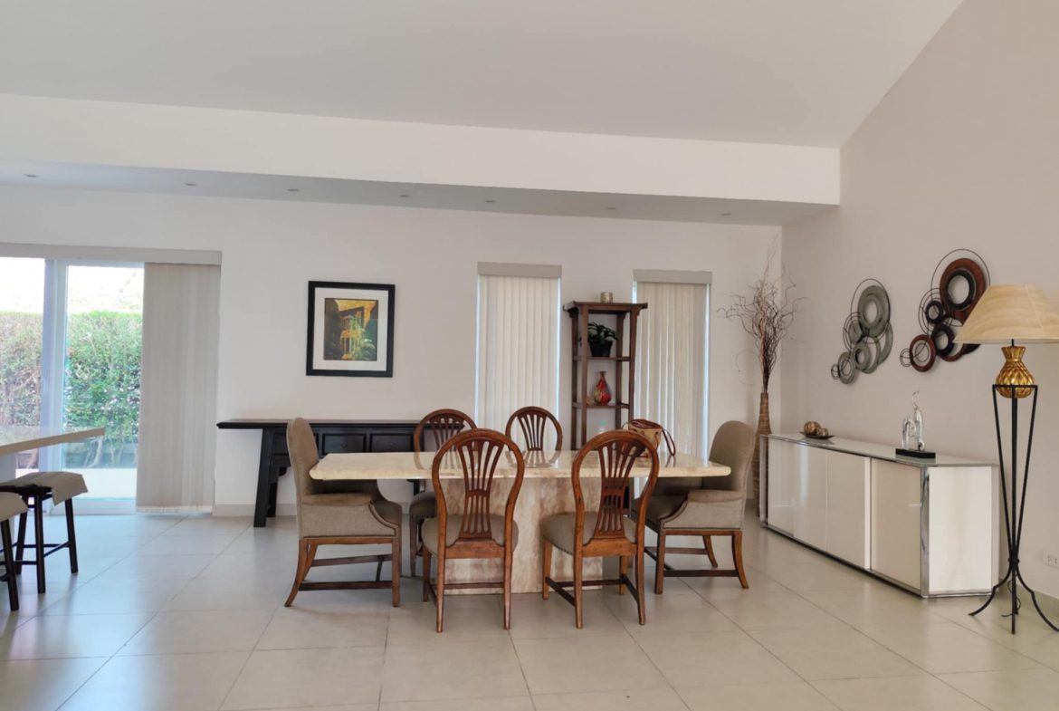 EPH25726_5 Miami Village 3br sqm 6