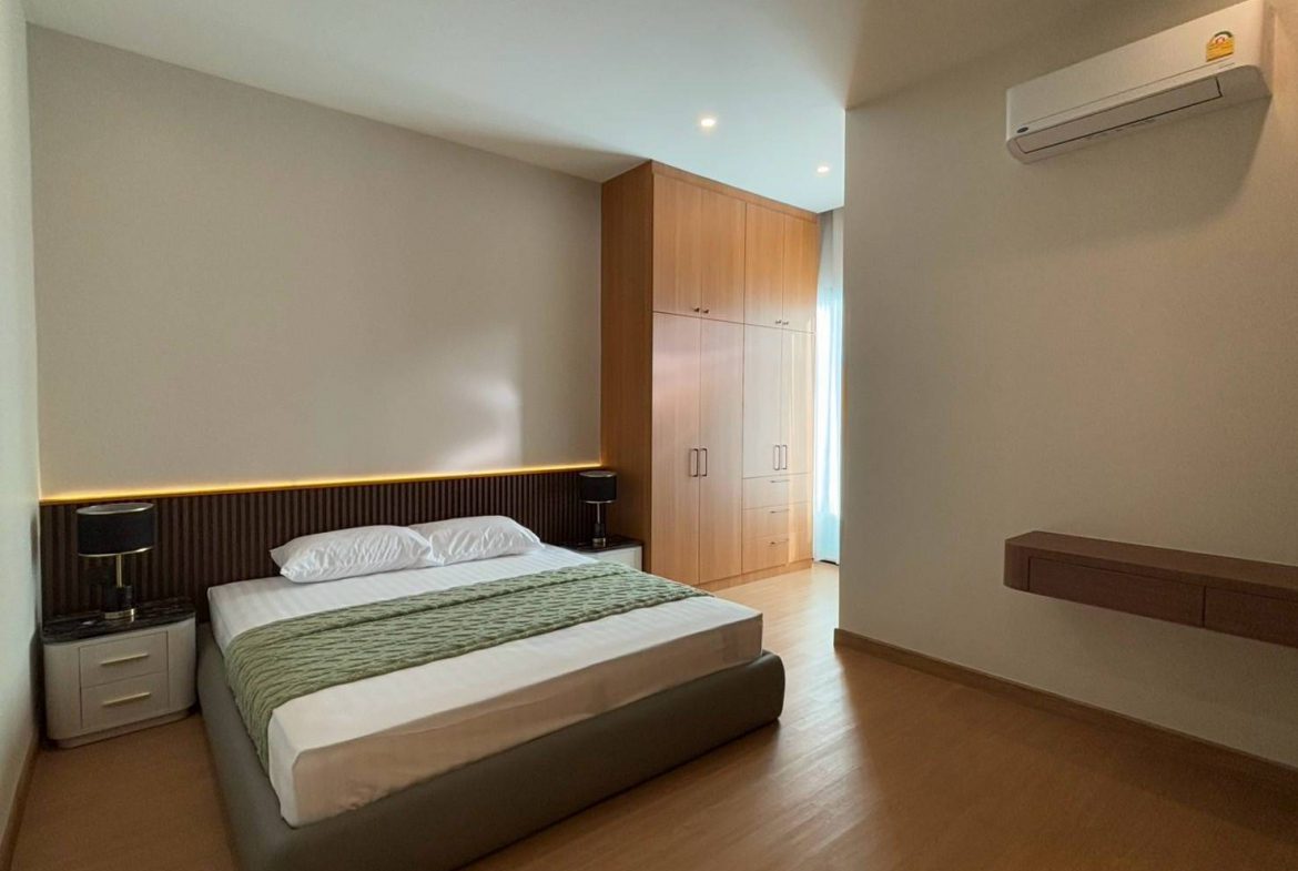 Private House 3br 335sqm 16