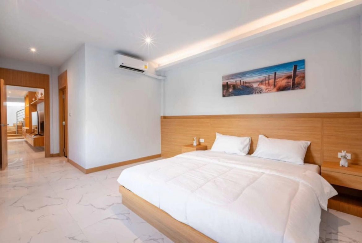 Private House 4br 240sqm 8