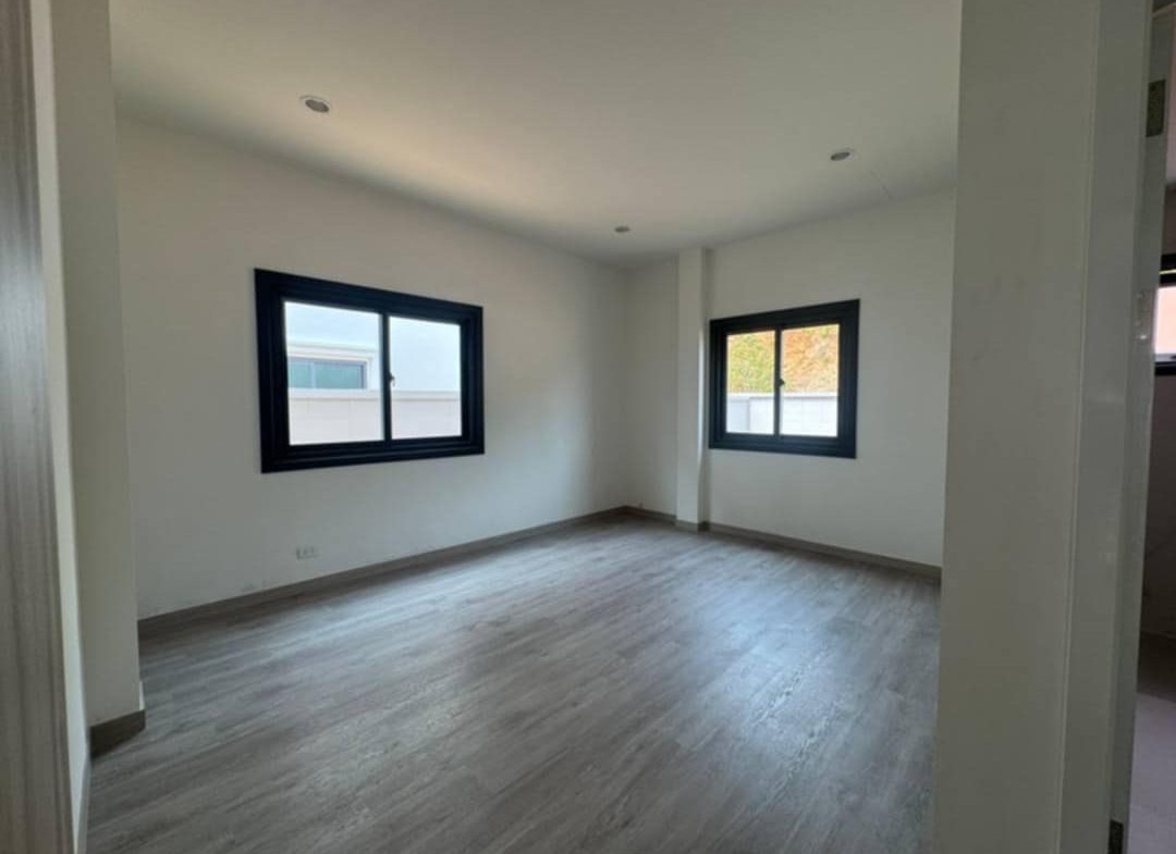 EPH25742_6 Supalai Park Ville 4br 330sqm 16