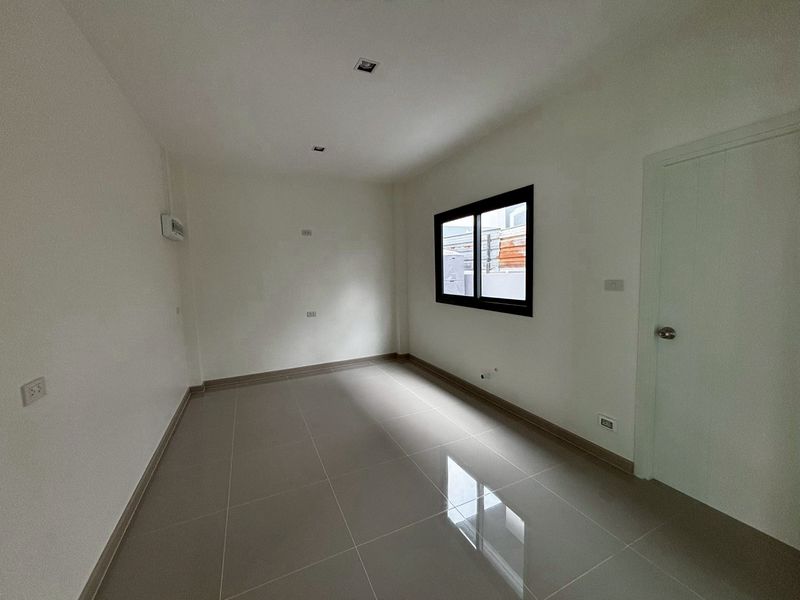Patta Element 4br 165sqm 5