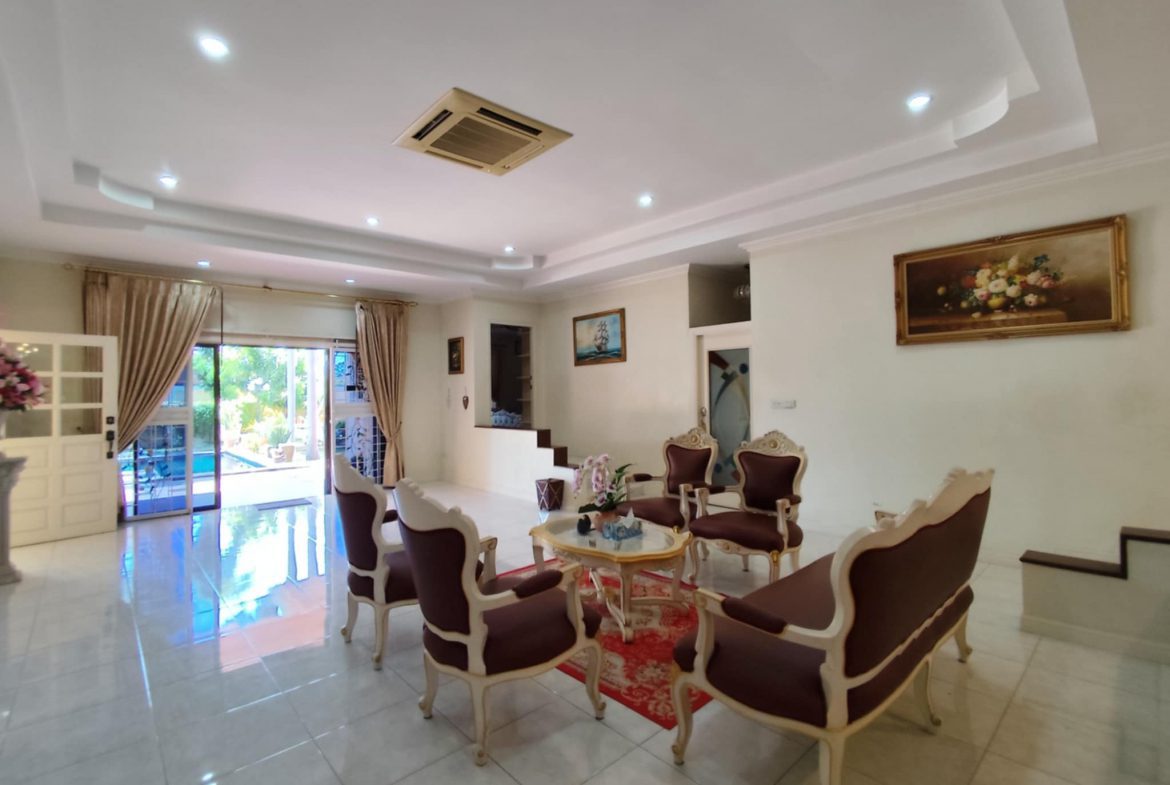 Private House 3br 440sqm 12