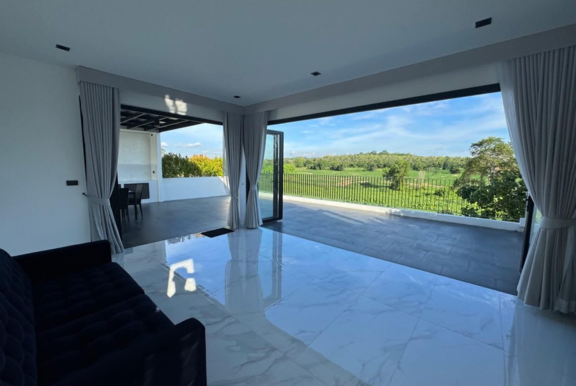 EPH25910_7 High Grove Villas 6br 570sqm 8