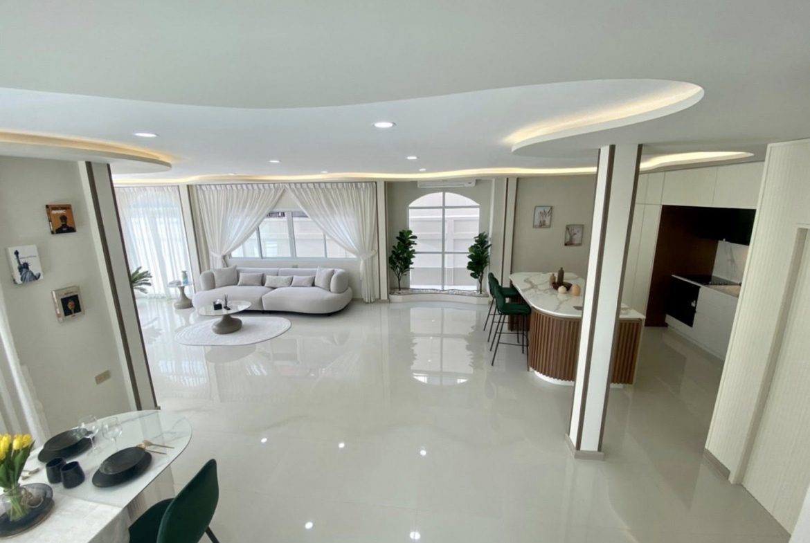 Country Club Villa Village 5br sqm 11