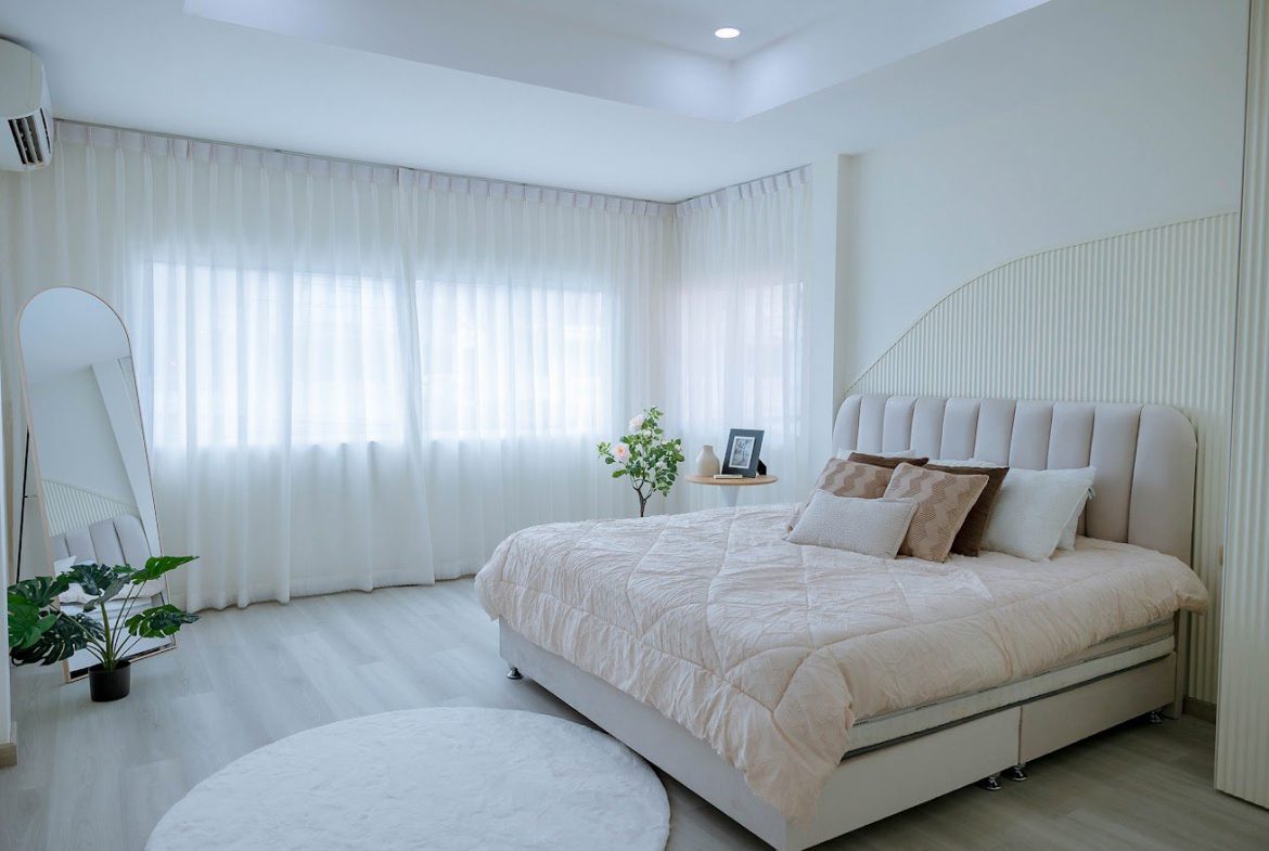 Country Club Villa Village 5br sqm 17