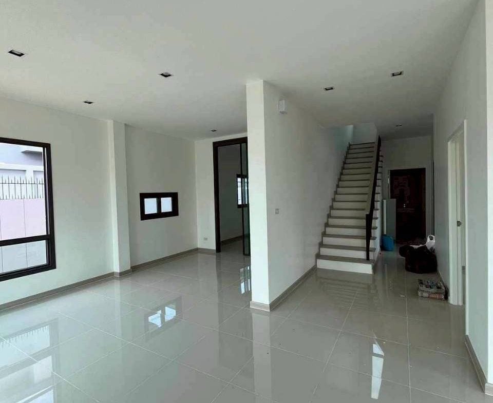 Patta Element 4br 200sqm 3
