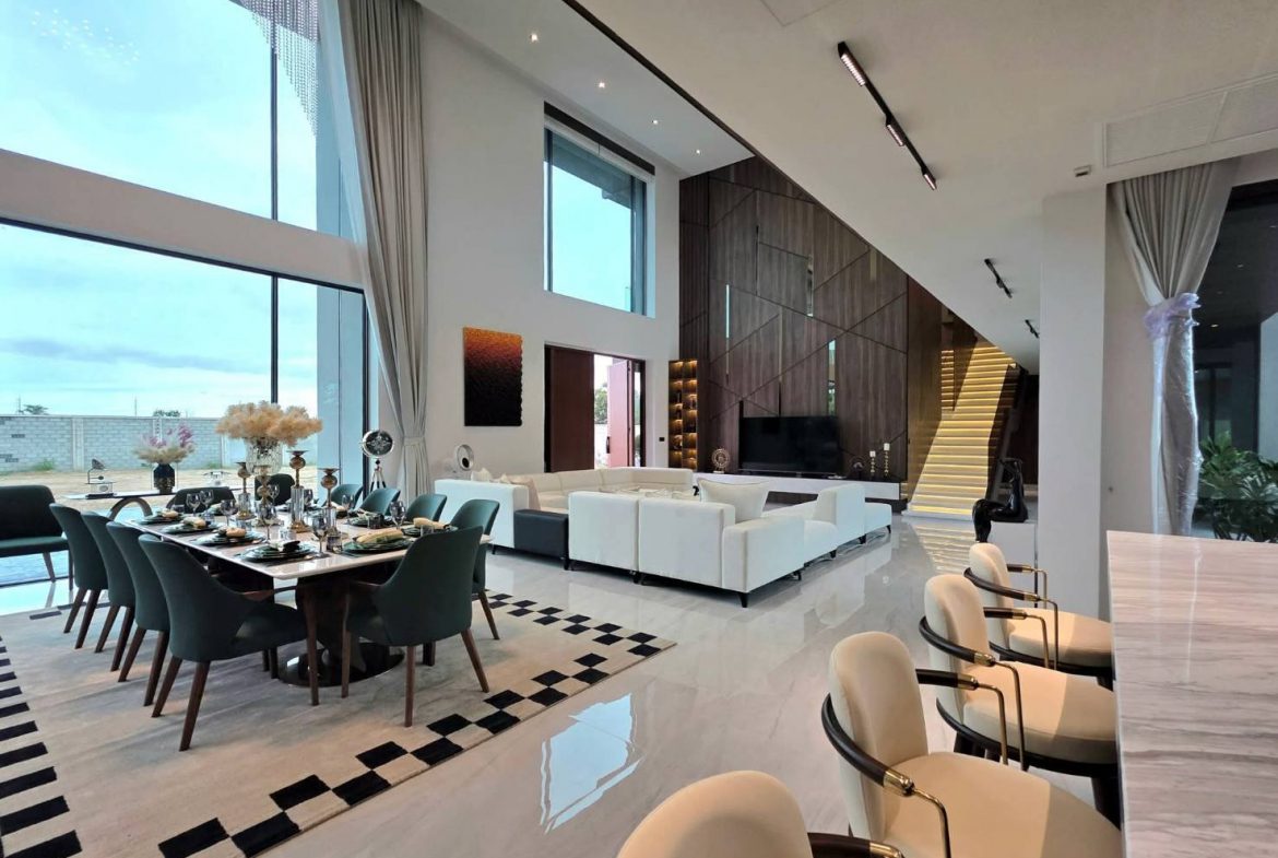 Без комплекса 5br 825sqm 18