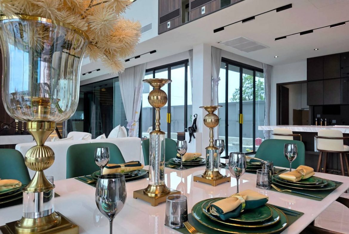 Без комплекса 5br 825sqm 9