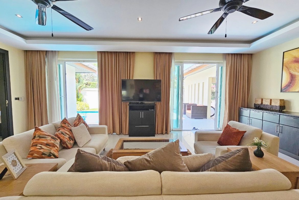 ESH25734_1 Whispering Palms 4br 446sqm 17