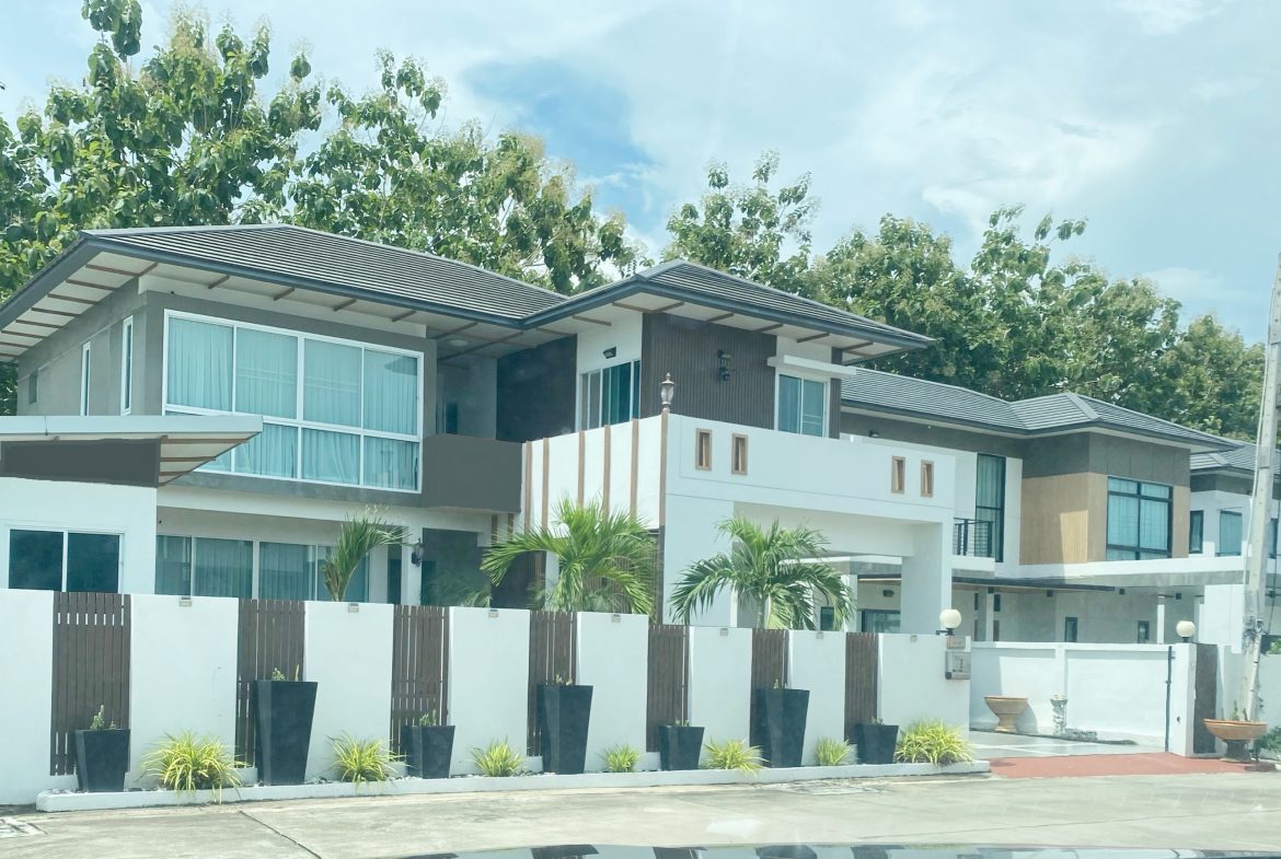 Tropical Village 2 3br 257sqm 1