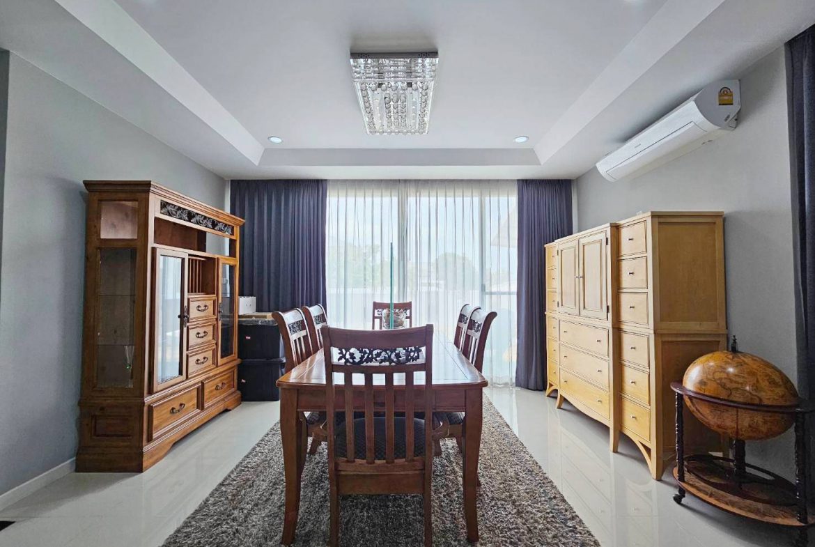 Tropical Village 2 3br 257sqm 18