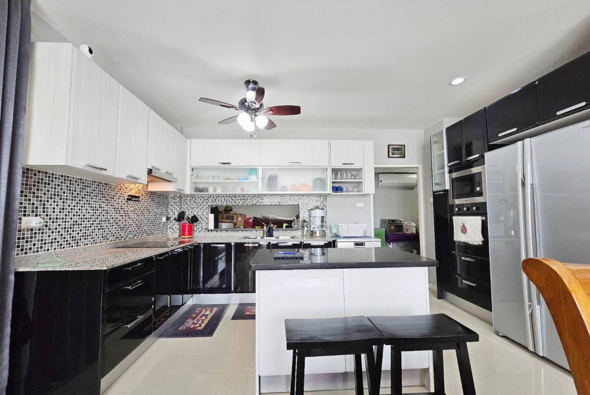 Tropical Village 2 3br 257sqm 20