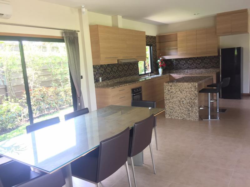 HYH21408_9 Baan Pattaya 5 3br 276sqm 10