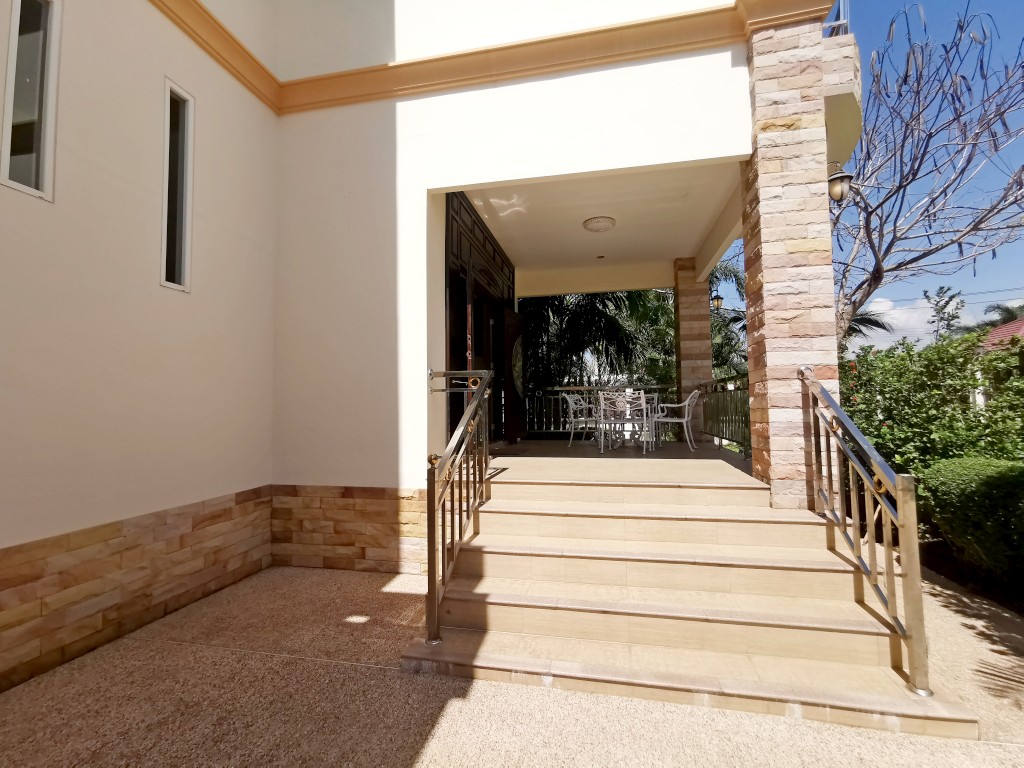 Без комплекса 5br 430sqm 2