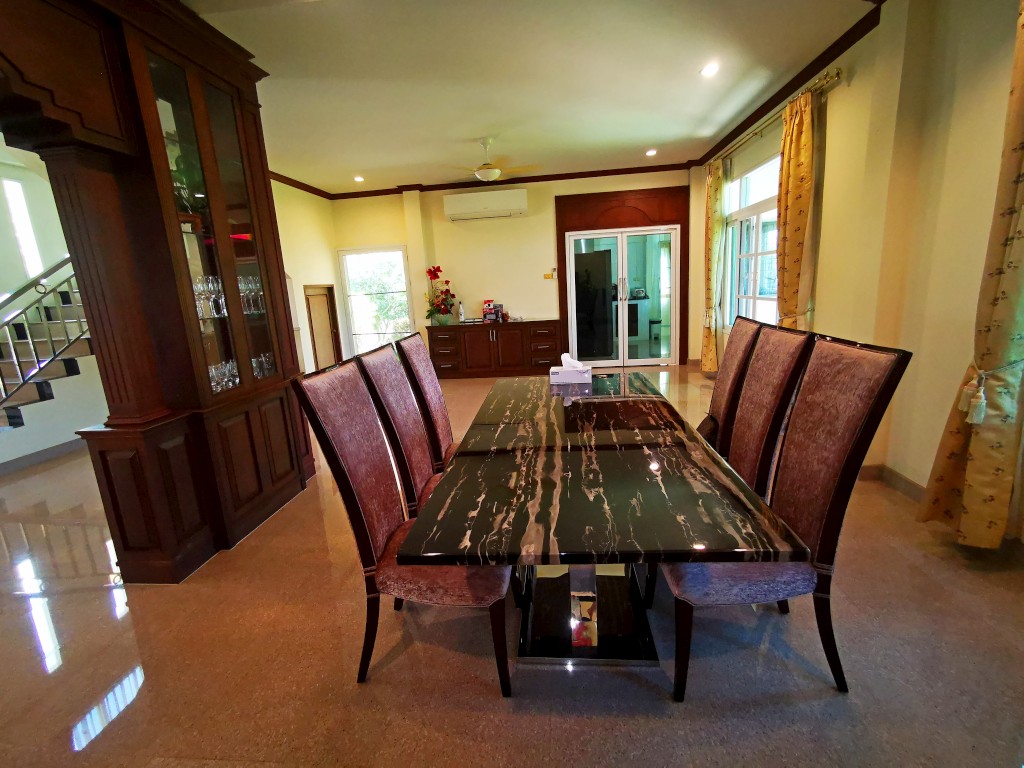 Без комплекса 5br 430sqm 13