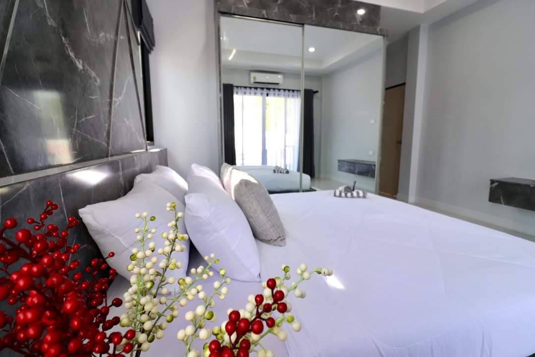 Без комплекса 3br 130sqm 12