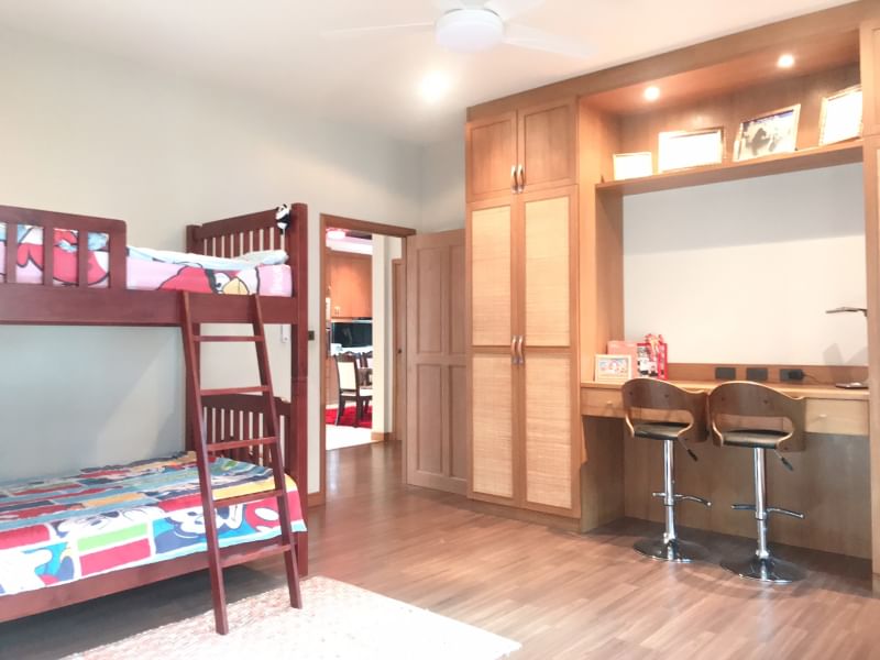 Без комплекса 4br 680sqm 12