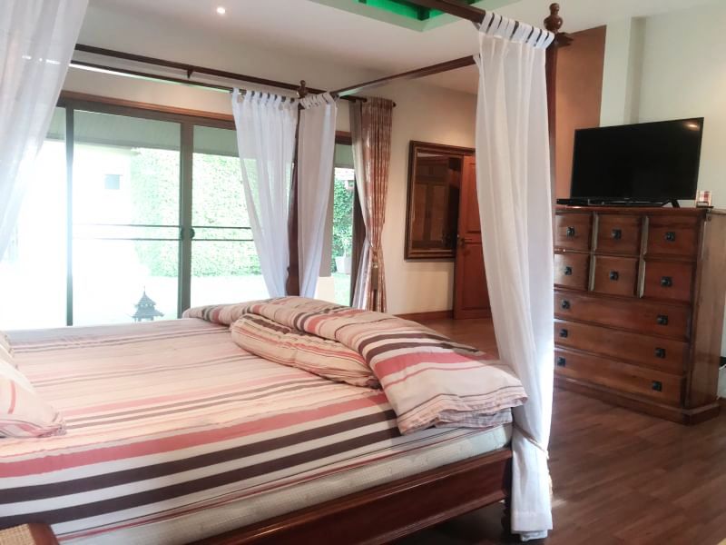 Без комплекса 4br 680sqm 13