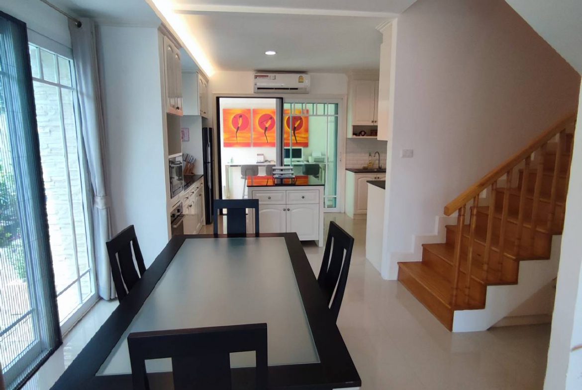 Bristol park 3br sqm 14