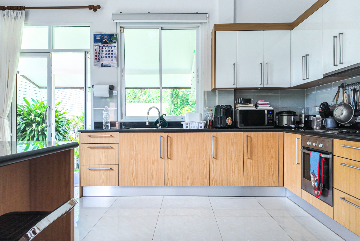 Без комплекса 3br 204sqm 16