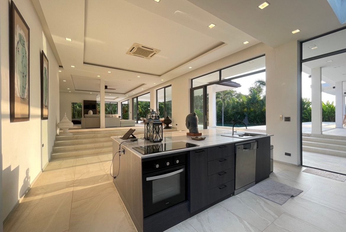 HYH25912_8 Private House 4br 320sqm 10