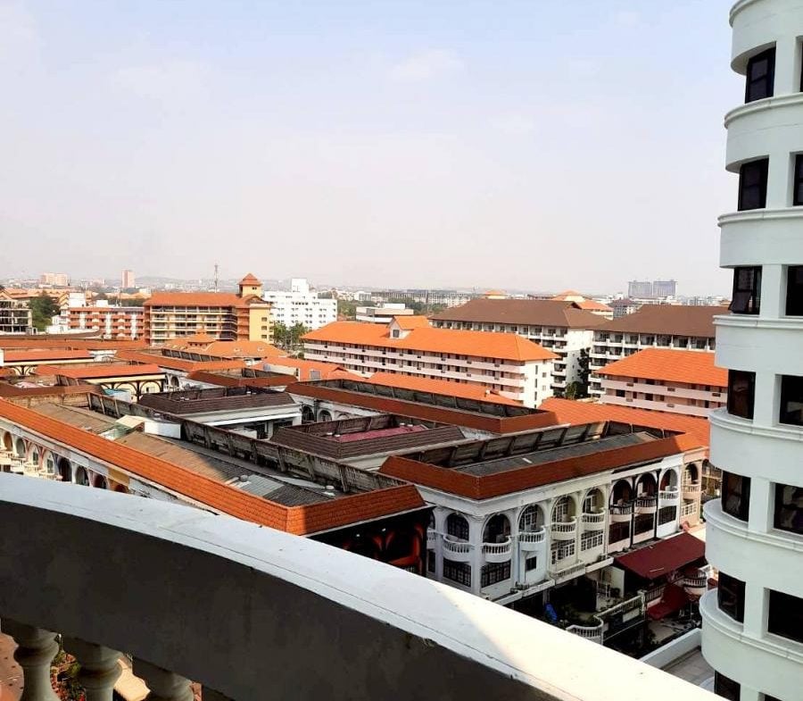 Jomtien Complex Condotel 3br 200sqm 4