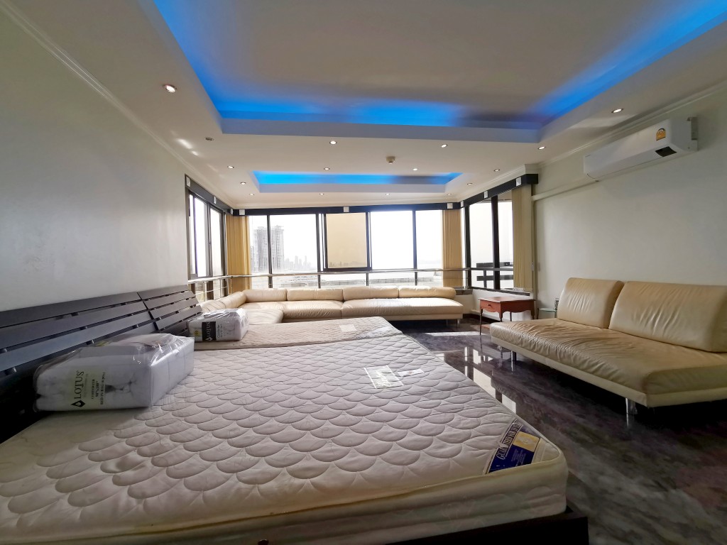 Jomtien Plaza Condotel 2br 128sqm 15