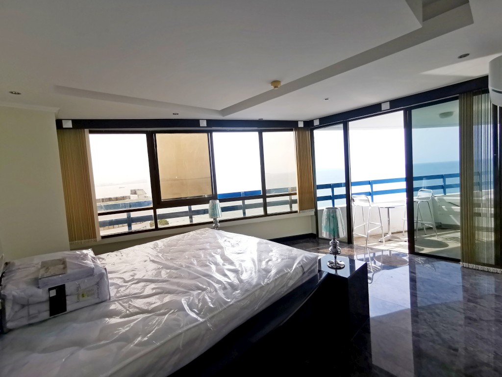 Jomtien Plaza Condotel 2br 128sqm 20