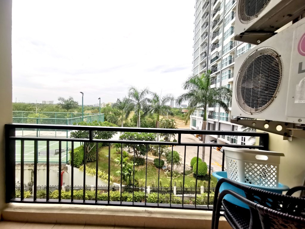 JTC24097_24 Porch Land 2 1br 36