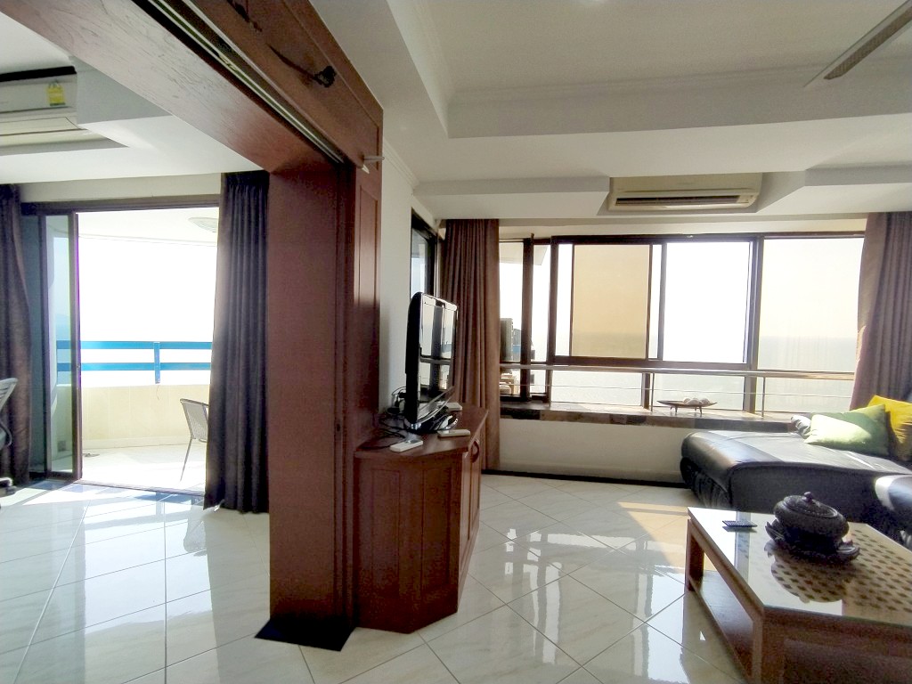 JTC24114_4 Jomtien Plaza Condotel 1br 94sqm 5
