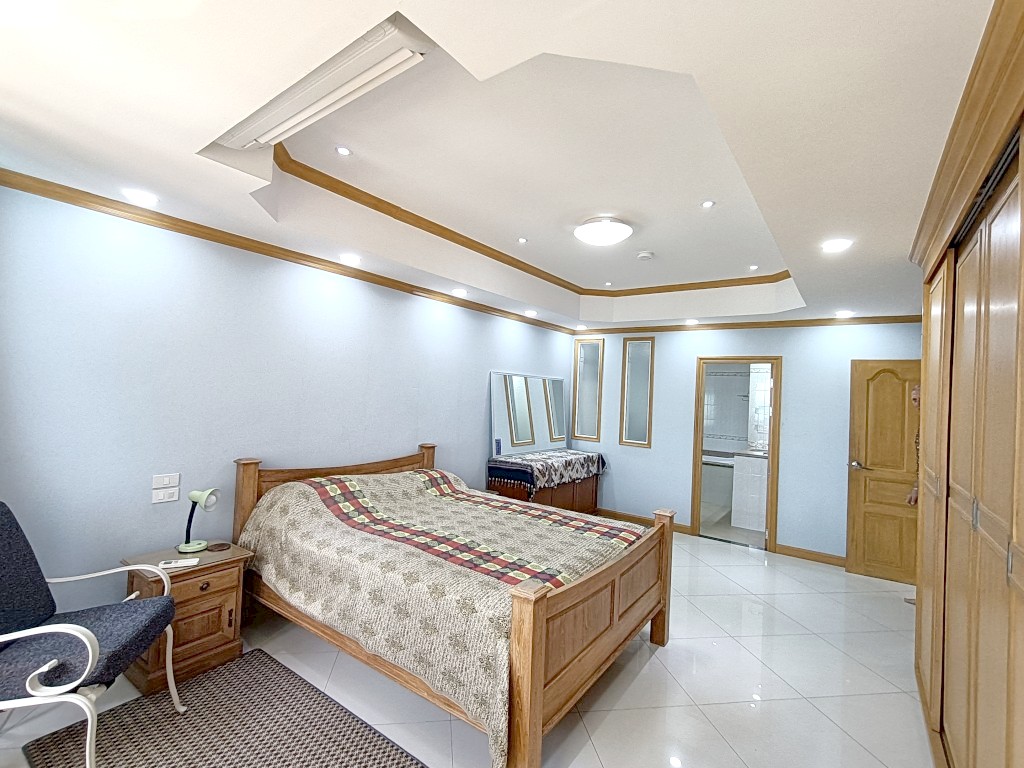 JTC24162_26 Jomtien Plaza Condotel 3br sqm 15