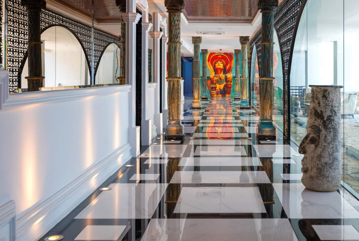 The Riviera Ocean Drive 1br 30