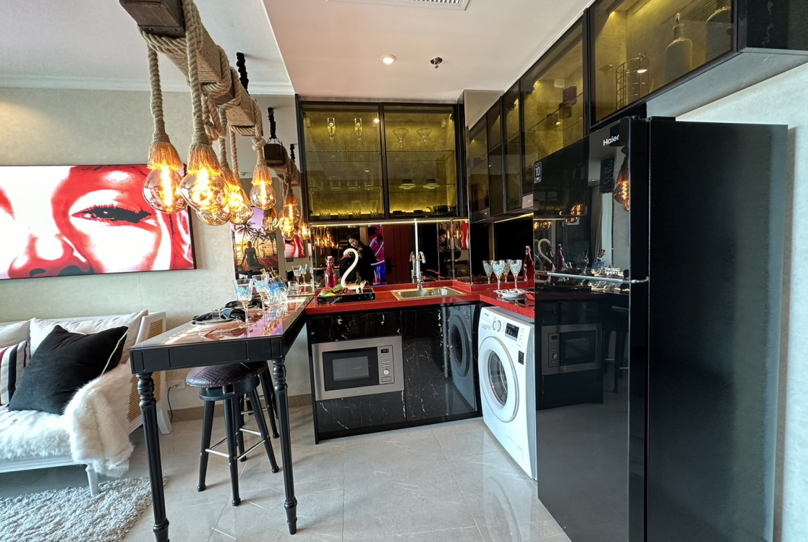 The Riviera Ocean Drive 1br 30