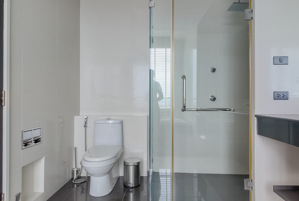 La Royale Beach 2br 148sqm 9