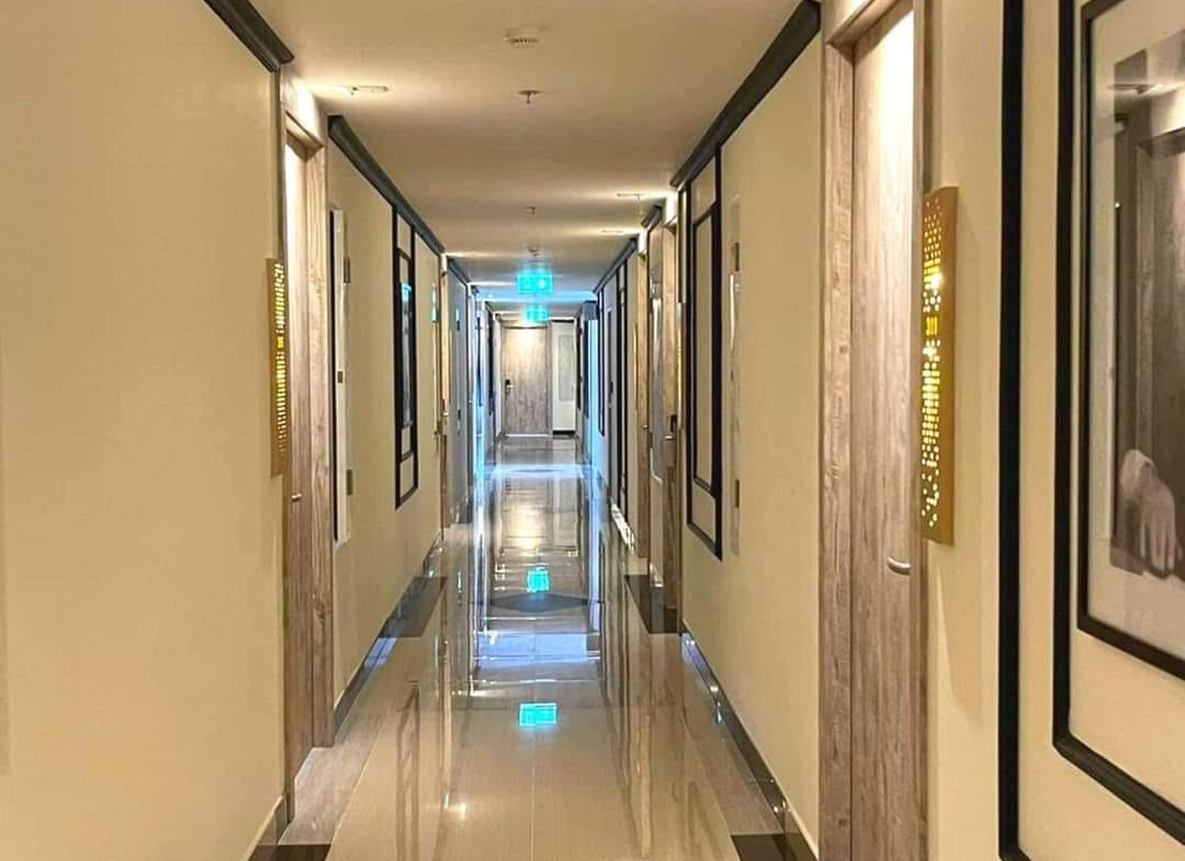 The Riviera Monaco 1br 44