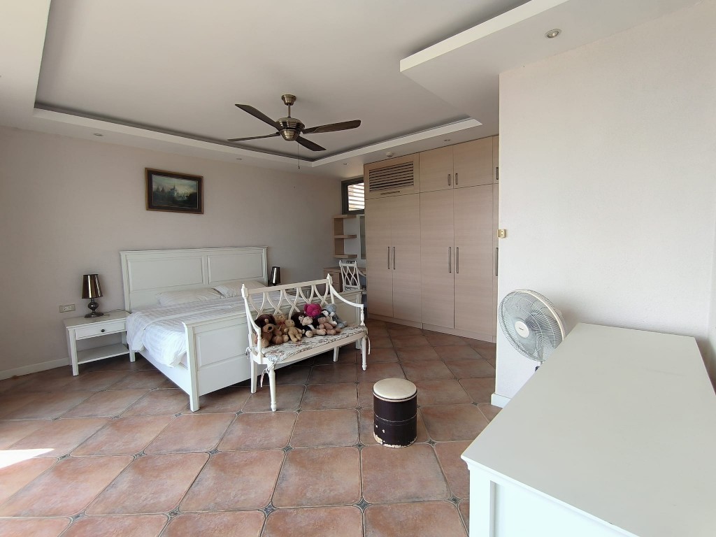 Avatara Condominium 1br 67sqm 18