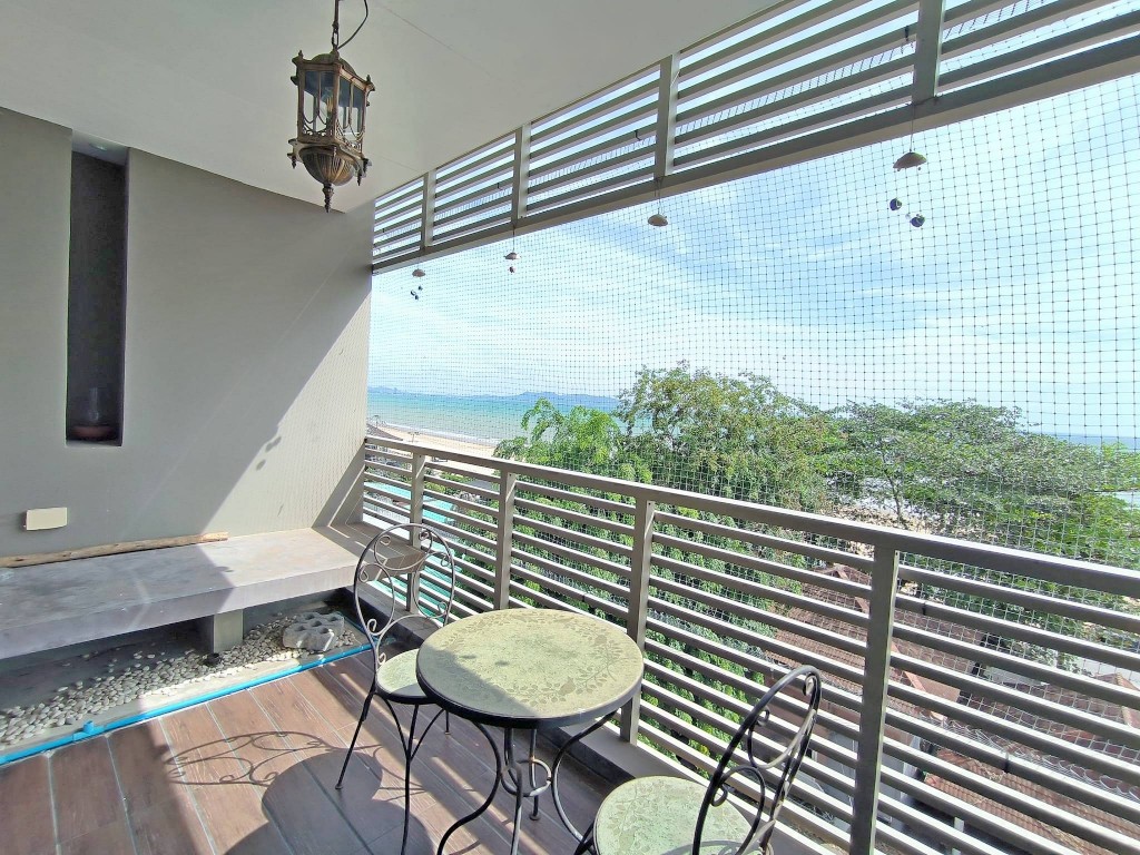 Avatara Condominium 1br 67sqm 2