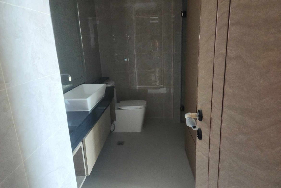 The Riviera Ocean Drive 1br 39