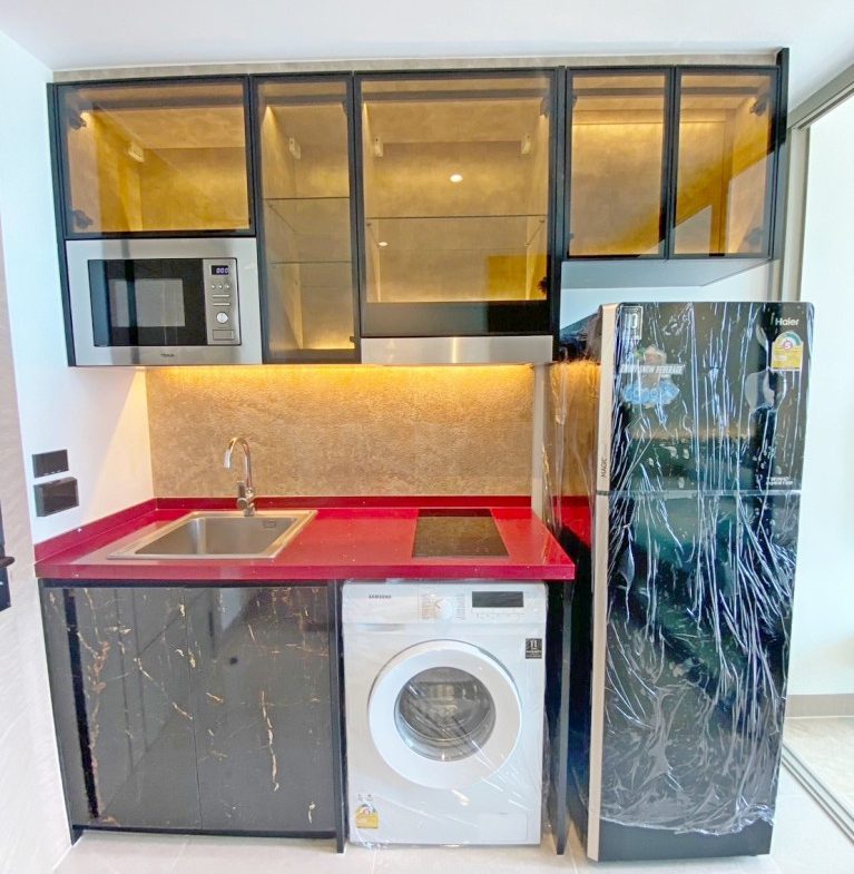 The Riviera Ocean Drive 0br 25