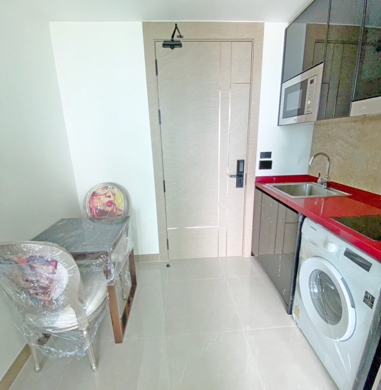 The Riviera Ocean Drive 0br 25