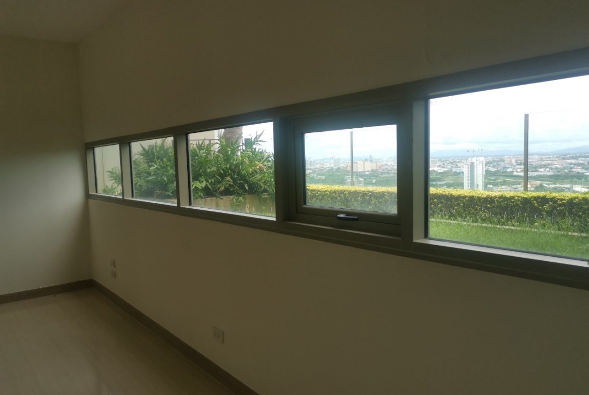 The Riviera Jomtien 5br 178