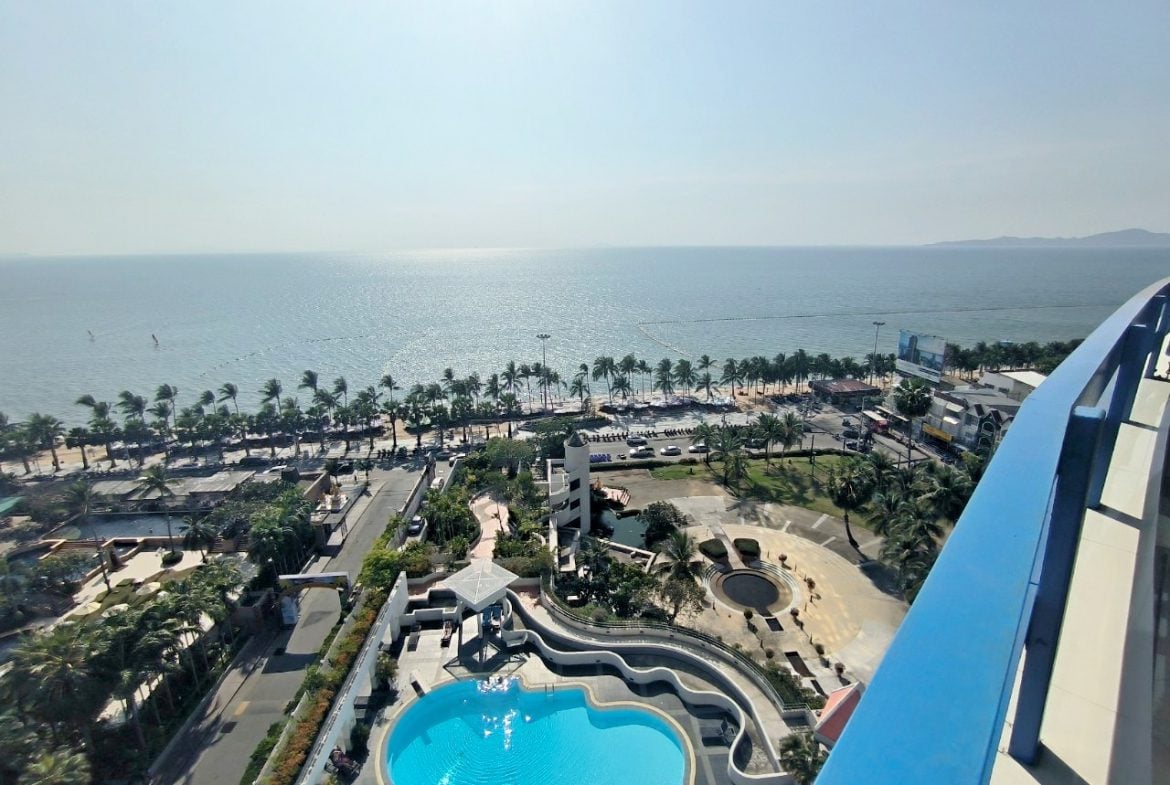 Jomtien Plaza Condotel 1br 106sqm 3