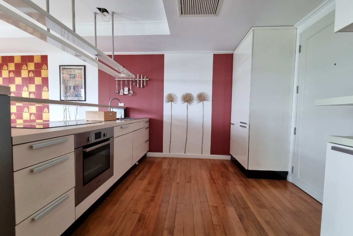 Pine shoeres 1br 96sqm 18