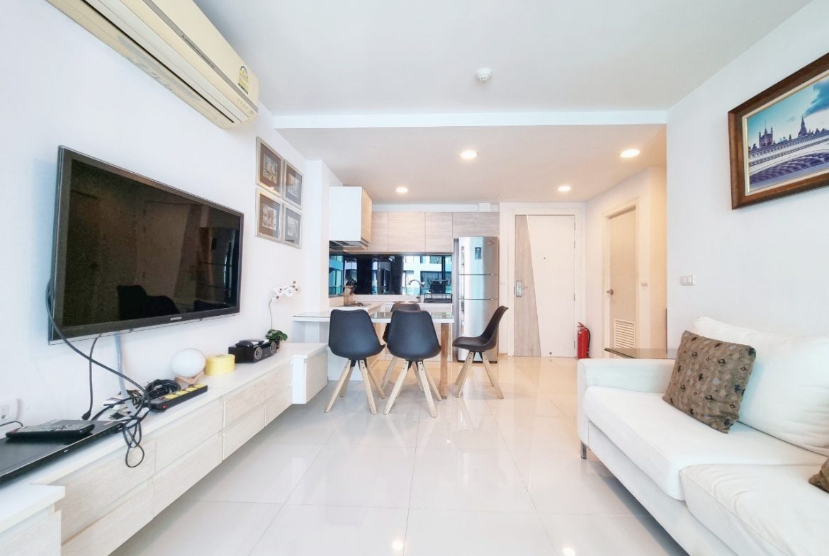 Acqua Condominuim 2br 52sqm 3