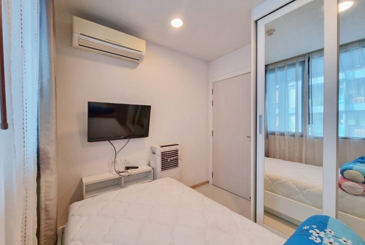 Acqua Condominuim 2br 52sqm 15