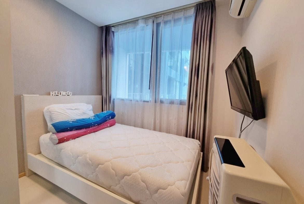 Acqua Condominuim 2br 52sqm 19