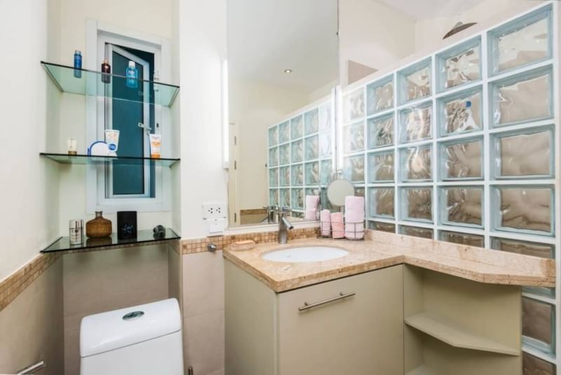 JTC25112 Jomtien Plaza Condotel 3br 297sqm 16