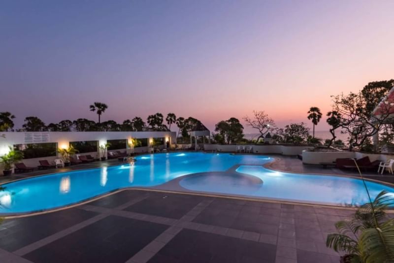 JTC25112_3 Jomtien Plaza Condotel 3br 297sqm 19